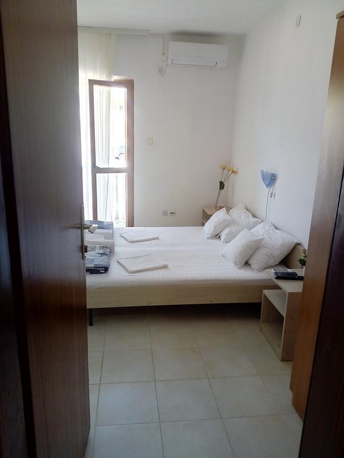 Apartments Skala Sutomore Exterior foto